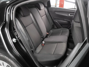 Седан Kia Rio 2021 года, 1439000 рублей, Тюмень