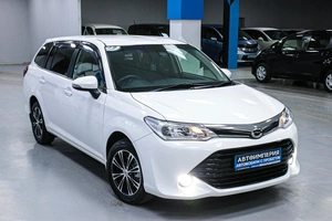 Универсал Toyota Corolla Fielder 2016 года, 1148000 рублей, Солонцы