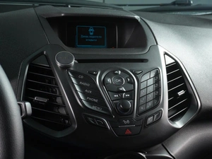 Внедорожник Ford EcoSport 2016 года, 1079000 рублей, Красный Пахарь