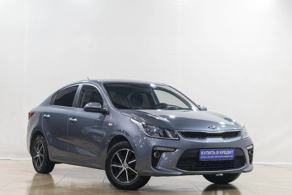 Седан Kia Rio 2019 года, 1589000 рублей, Новокузнецк