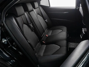 Седан Toyota Camry 2018 года, 2649000 рублей, Тюмень