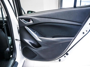 Седан Mazda 6 2015 года, 1690000 рублей, Красноярск