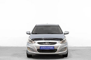 Седан Hyundai Solaris 2014 года, 709000 рублей, Барнаул