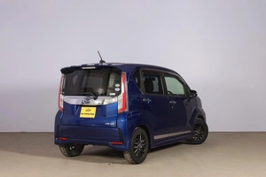 Минивэн Daihatsu Move 2015 года, 929000 рублей, Новосибирск