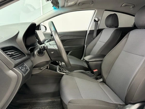 Седан Hyundai Solaris 2021 года, 1545000 рублей, Красноярск