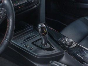 Седан BMW 3 серия 2012 года, 1799000 рублей, Сургут