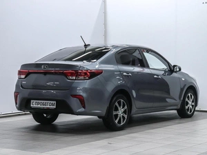 Седан Kia Rio 2018 года, 1280000 рублей, Красноярск