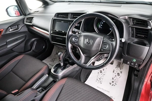 Хетчбэк Honda Fit 2017 года, 1469000 рублей, Красноярск