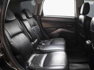 Внедорожник Mitsubishi Outlander 2007 года, 890000 рублей, Омск