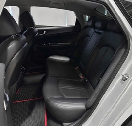 Седан Kia Optima 2018 года, 1897000 рублей, Красноярск