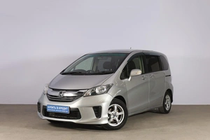 Минивэн Honda Freed 2015 года, 1179000 рублей, Новосибирск