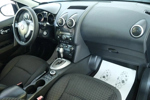 Внедорожник Nissan Qashqai 2007 года, 1049000 рублей, Омск
