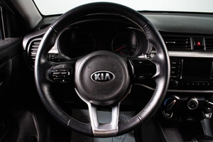Седан Kia Rio 2020 года, 1099000 рублей, Сургут