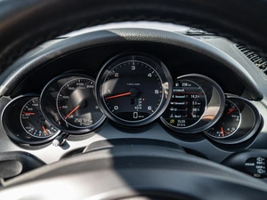 Внедорожник Porsche Cayenne 2010 года, 2699000 рублей, Краснодар