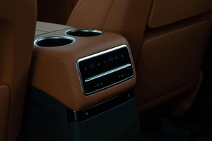 Внедорожник Li Auto L9 2023 года, 6734444 рублей, Москва