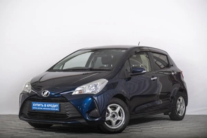 Хетчбэк Toyota Vitz 2018 года, 1279000 рублей, Томск