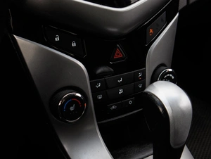 Седан Chevrolet Cruze 2012 года, 899000 рублей, Большой Сочи