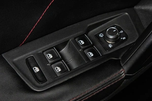 Внедорожник Volkswagen Tiguan 2017 года, 2399000 рублей, Сургут