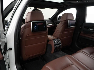 Седан BMW 7 серия 2012 года, 2098999 рублей, Москва