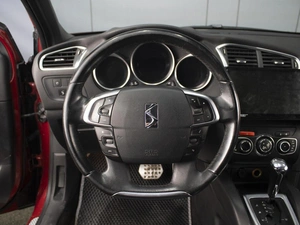 Хетчбэк Citroen DS 4 2014 года, 860000 рублей, Омск