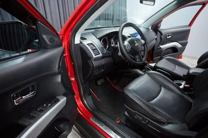 Внедорожник Mitsubishi Outlander 2010 года, 1199000 рублей, Красноярск