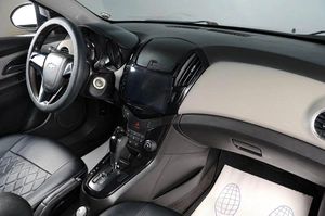 Седан Chevrolet Cruze 2013 года, 849000 рублей, Тюмень