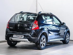 Хетчбэк Renault Sandero 2014 года, 800000 рублей, Красноярск