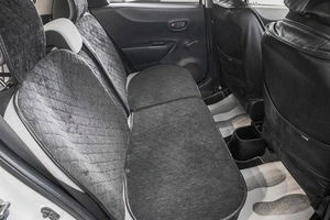 Хетчбэк Toyota Vitz 2013 года, 889000 рублей, Барнаул