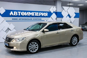 Седан Toyota Camry 2012 года, 1778000 рублей, Солонцы