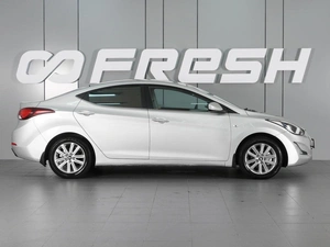 Седан Hyundai Elantra 2015 года, 1180000 рублей, Красный Пахарь