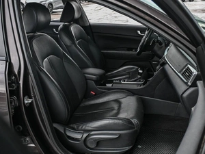 Седан Kia Optima 2018 года, 1999000 рублей, Кирилловка