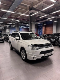 Внедорожник Mitsubishi Outlander 2013 года, 1597000 рублей, Красноярск