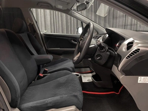 Минивэн Honda Stream 2010 года, 1070000 рублей, Красноярск