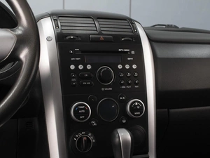 Внедорожник Suzuki Grand Vitara 2010 года, 990000 рублей, Омск