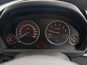 Седан BMW 3 серия 2017 года, 2120000 рублей, Красноярск