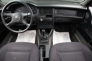 Седан Audi 80 1993 года, 359000 рублей, Оренбург
