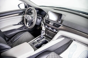 Седан Honda Accord 2019 года, 1999000 рублей, Пермь