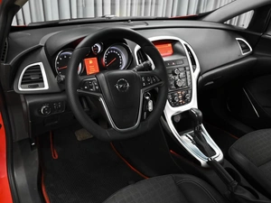 Хетчбэк Opel Astra 2012 года, 989000 рублей, Ставрополь