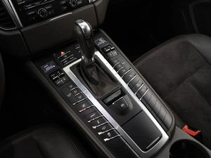 Внедорожник Porsche Macan S 2015 года, 2749000 рублей, Москва