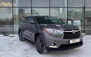 Внедорожник Toyota Highlander 2014 года, 2990000 рублей, Красноярск