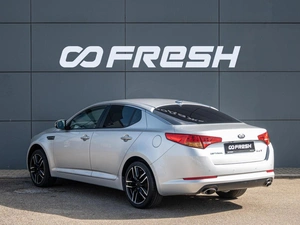 Седан Kia Optima 2012 года, 1370000 рублей, Краснодар