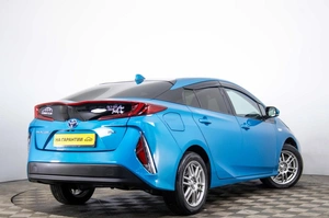 Лифтбек Toyota Prius Prime 2019 года, 2989000 рублей, Пермь