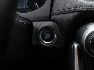 Внедорожник Toyota RAV4 2021 года, 3300000 рублей, Краснодар