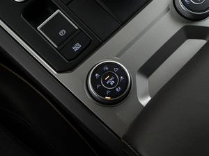 Внедорожник Volkswagen Touareg 2019 года, 4296900 рублей, Москва