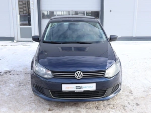 Седан Volkswagen Polo 2013 года, 940000 рублей, Железногорск