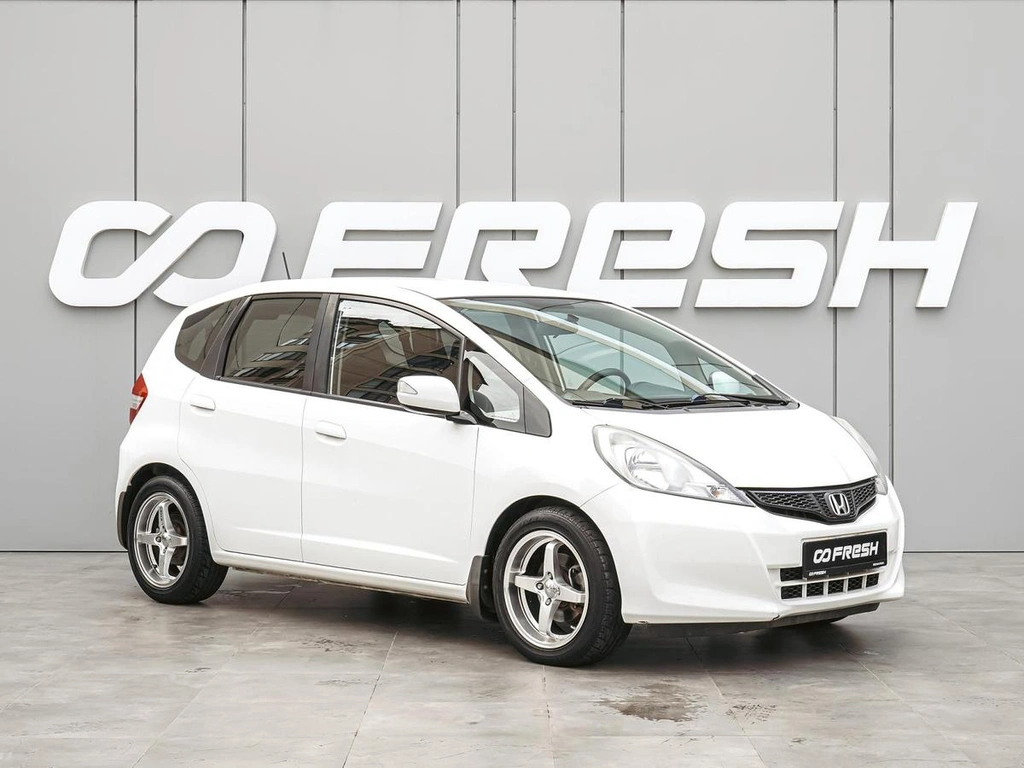 Хетчбэк Honda Jazz 2012 года, 920000 рублей, Краснодар