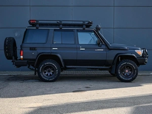 Внедорожник Toyota Land Cruiser 2012 года, 4950000 рублей, Краснодар