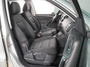 Внедорожник Volkswagen Tiguan 2011 года, 1399000 рублей, Воронеж