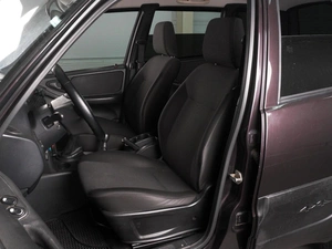 Внедорожник Chevrolet Niva 2014 года, 625000 рублей, Красный Пахарь