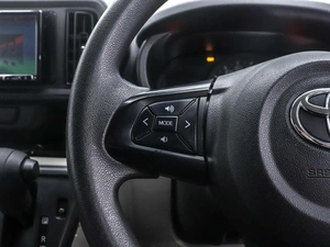 Хетчбэк Toyota Passo 2017 года, 929000 рублей, Красноярск